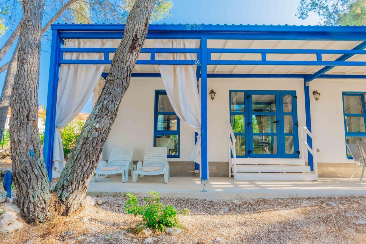 Aminess Planet Camping Holiday Homes Port9 Korcula Town Bagian luar foto