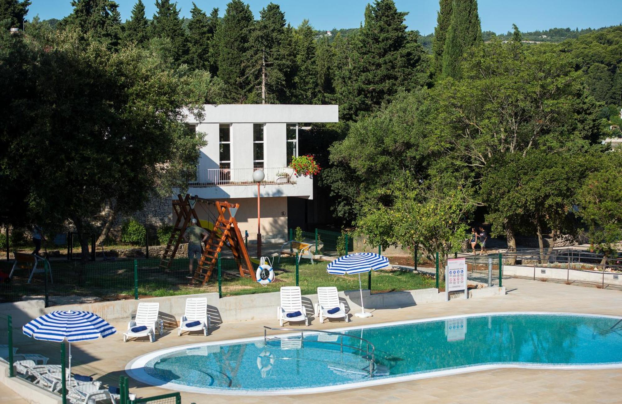 Aminess Planet Camping Holiday Homes Port9 Korcula Town Bagian luar foto