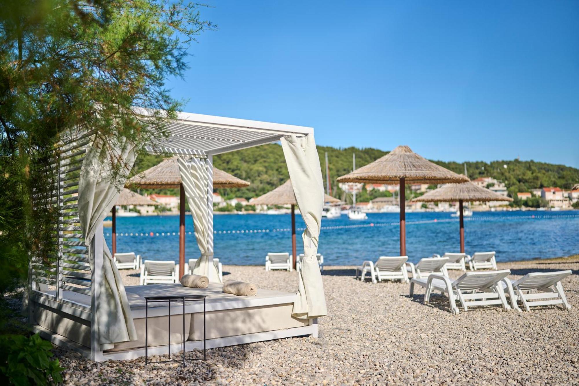 Aminess Planet Camping Holiday Homes Port9 Korcula Town Bagian luar foto