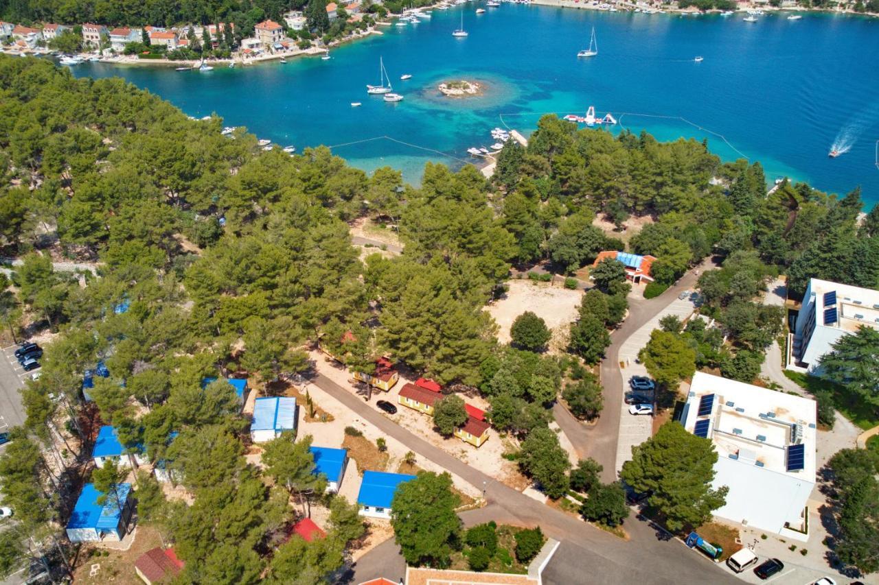 Aminess Planet Camping Holiday Homes Port9 Korcula Town Bagian luar foto